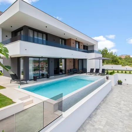Infinity Gem In Medulin, Istria *