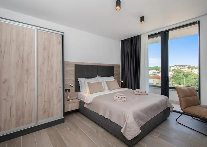 Infinity Gem Mit Beheizbarem Pool In Medulin, Istrien 메덜린