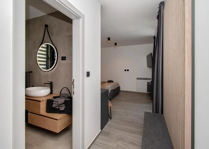 Infinity Gem Mit Beheizbarem Pool In Medulin, Istrien 빌라 *